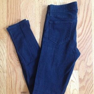 Paige Verdugo Jegging
